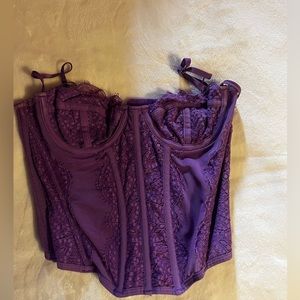 Small urban outfitters corset top, purple